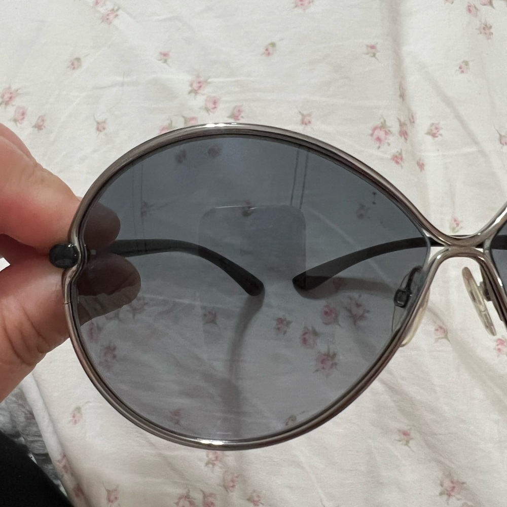Authentic Tom Ford Stefania Sunglasses - Picture 9 of 14